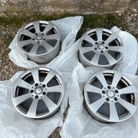 Cerchi originali Mercedes 16” ET43 Classe C 200