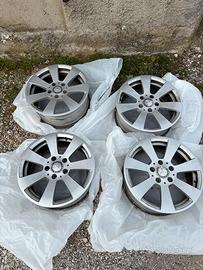 Cerchi originali Mercedes 16” ET43 Classe C 200
