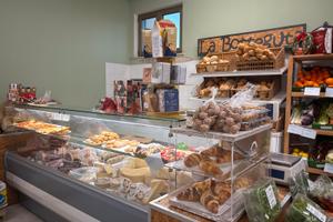 Alimentari /minimarket di paese