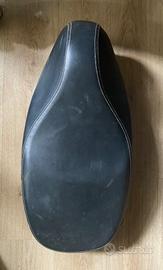Sella piaggio vespa sprint 50 usata