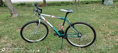 MTB bicicletta 