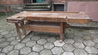 BANCO DA FALEGNAME IN BUONE CONDIZIONI