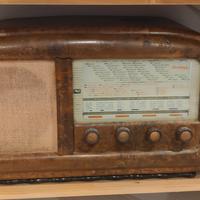 collezione 10 radio epoca con DUCATI PANIERE 