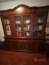 Libreria con vetrina in legno massello stile class