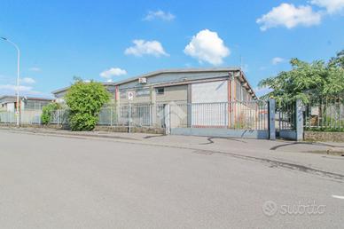 CAPANNONE A SAN GIULIANO MILANESE