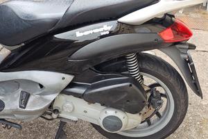 scatola filtro beverly 125 200 250 del 2003