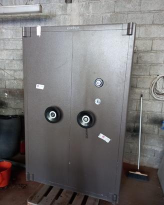 Cassaforte Conforti 2m grado B gioielleria