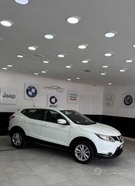 Nissan Qashqai 1.5 dCi Visia