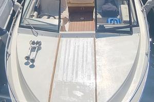 Motoscafo entrofuoribordo Sunrunner