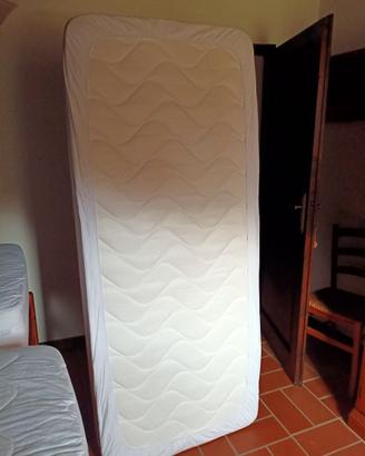 Materassi numero 23 cm. 80x190 usati poco