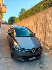 Auto Renault 