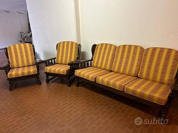 Divano piu 2 poltrone