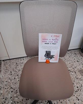 MOBILI UFFICIO