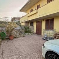 Calcinato Ampio trilocale ingresso indipendente e