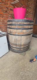 botte grande in legno.