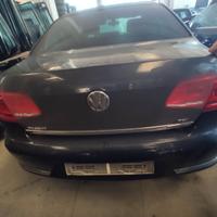 Volkswagen Passat b7 anno 2013 ricambi usati