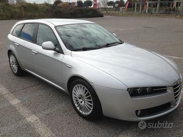 Alfa Romeo 159 1.9 150CV JTDm Sw Distinctive 2006