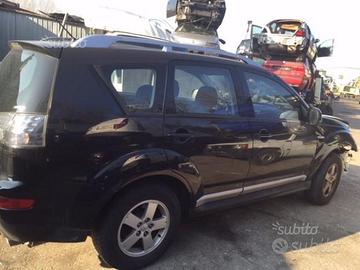 Mitsubishi outlander anno 2010