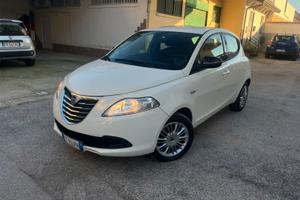 LANCIA Y 1.2 BENZINA 70 CV PARI NUOVO