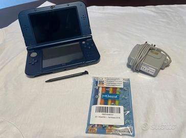 Nintendo New 3DS XL EU RED-001 + Caricatore, penna