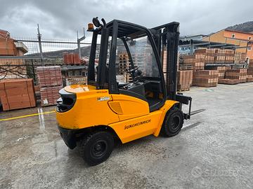 Carrello elevatore diesel 30 ql Jungheinrich