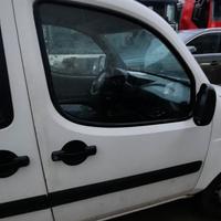 FIAT DOBLO 2009 - PORTA ANTERIORE DESTRO