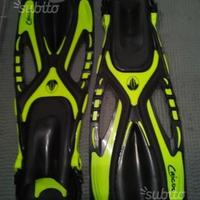 Pinne Akona Caicos Scuba