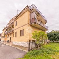 3 LOCALI A ROMA