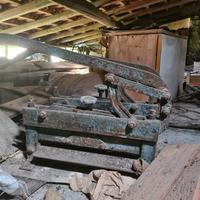 Troncatrice manuale per marmittoni