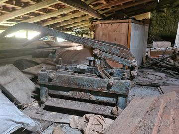 Troncatrice manuale per marmittoni