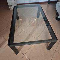 Tavolino sala legno e vetro € 20,00