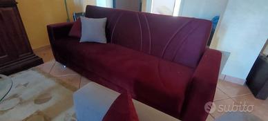 DIVANO TRE POSTI