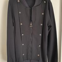 Felpa uomo con zip ed applicazioni in metallo