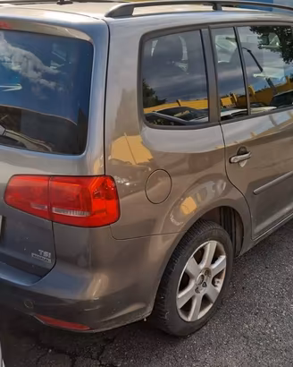 Volkswagen Touran 1.4 TSI benzina/metano anno 2010