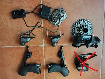 GRUPPO SRAM FORCE AXS 12 VELOCITÀ ELETTRONICO