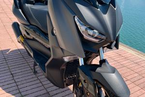 Yamaha X Max 300