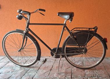 bici vicini uomo donna