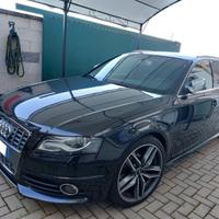 Audi A4 S4 Avant 3.0 TFSI Quattro S Tronic 333CV!