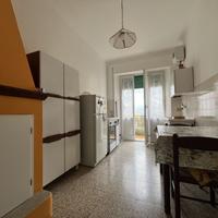 Appartamento con balcone, soffitta e garage