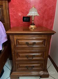 Perfetta Camera matrimoniale in legno massello