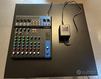 Mixer Yamaha MG10