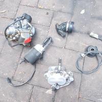 X-Max 250 '06: motore carburatore pompa testa