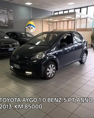 TOYOTA AYGO 1.0 12V 5 PTLOUNGE CONNECT UNICOP.