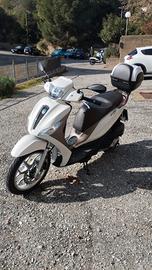 Piaggio Medley 150 - 2023