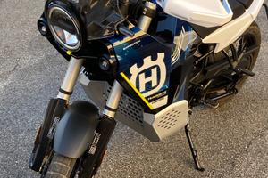 HUSQVARNA Norden 901 expedition