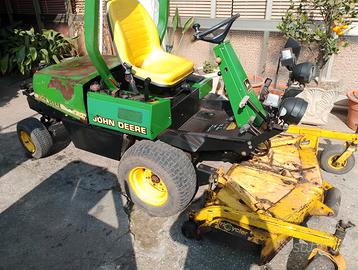 Taglia erba John deere F935
