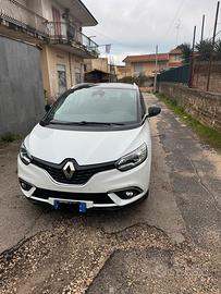Gran scenic 7 posti autocarro