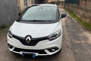 Gran scenic 7 posti autocarro