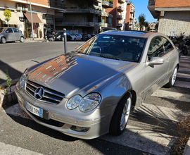 Mercedes Benz CLK 220 Avantguarde