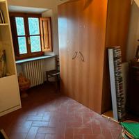 mobile contenitore con scrivania integrata